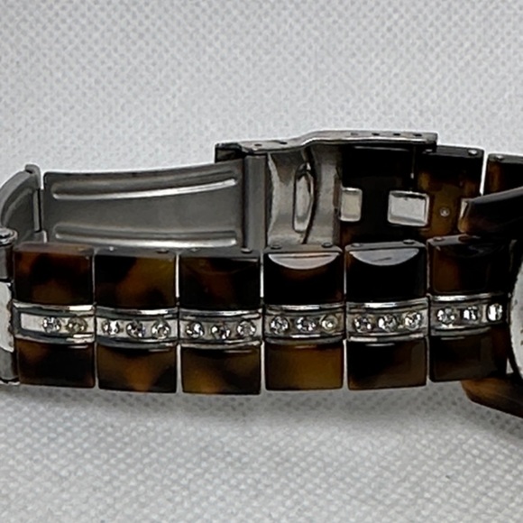 Brighton Women\'s Silver and Brown Tortoise Link Heart Watch w/ Rhinestones 2.75”